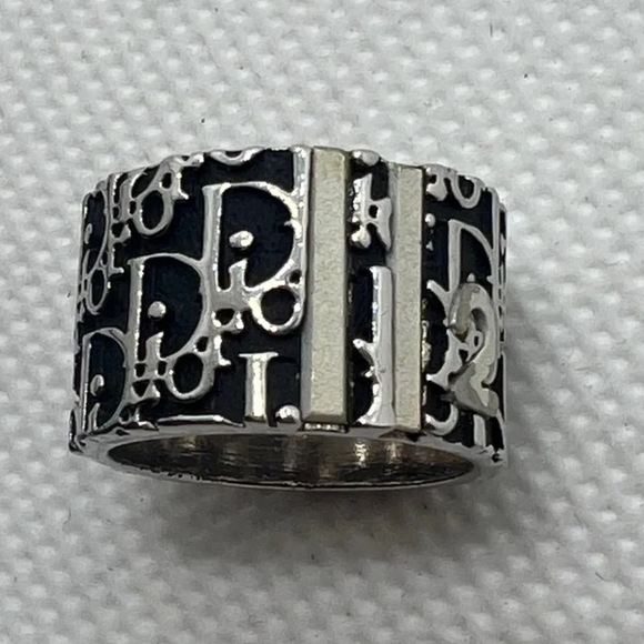 Dior Black and Silver Trotter Ring - Picture 1 of 6